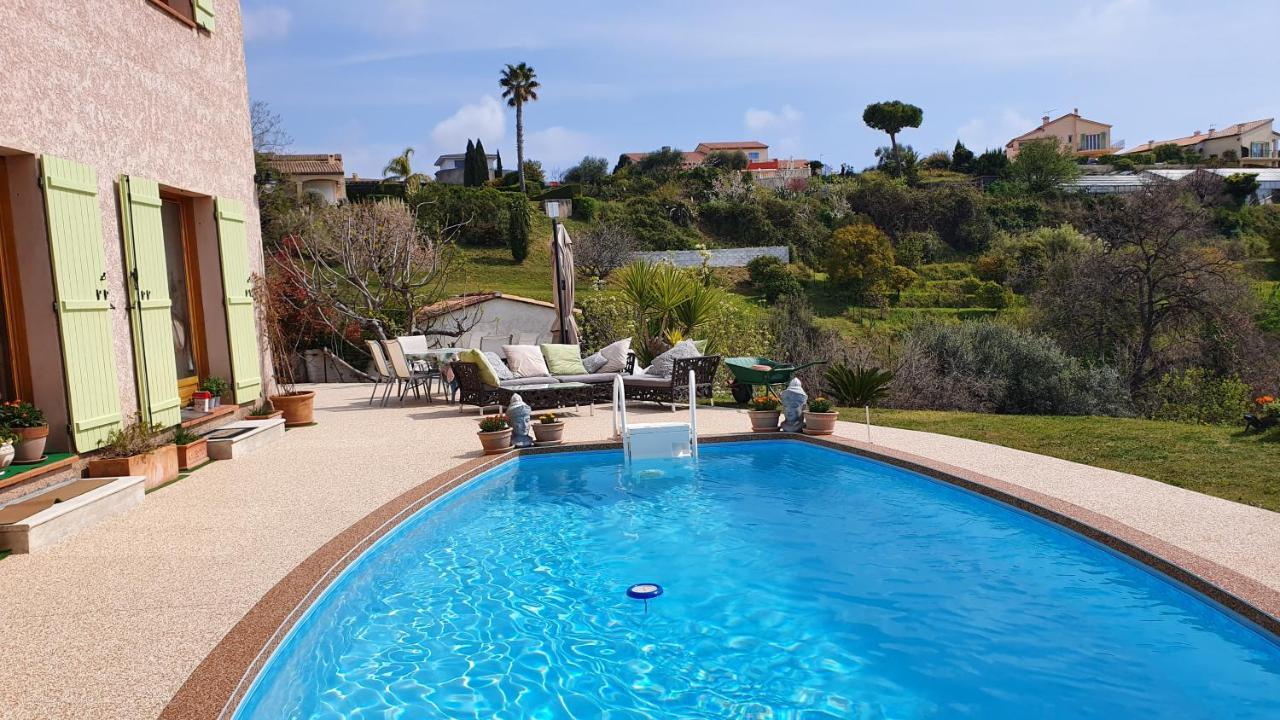 Studio-Mezzanine Dans Villa Cagnes-sur-Mer Zewnętrze zdjęcie