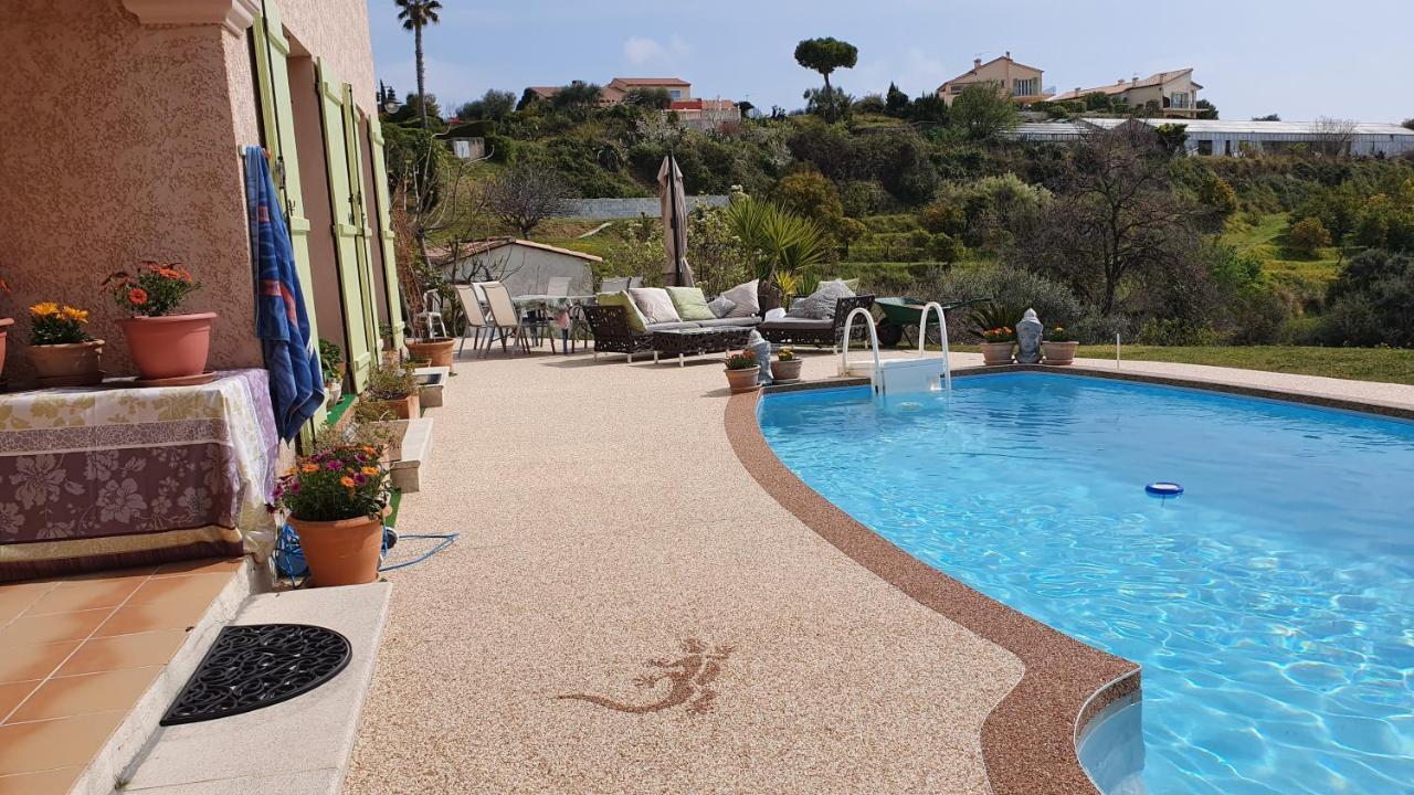 Studio-Mezzanine Dans Villa Cagnes-sur-Mer Zewnętrze zdjęcie