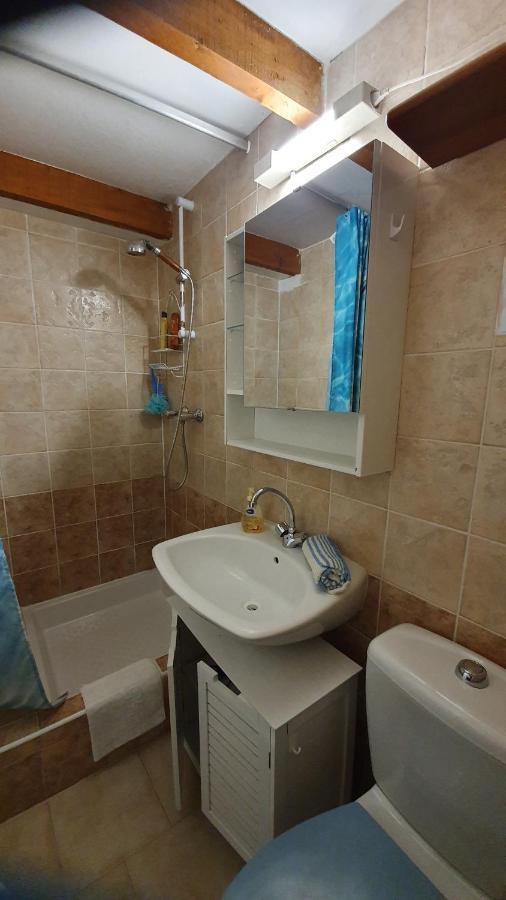 Studio-Mezzanine Dans Villa Cagnes-sur-Mer Zewnętrze zdjęcie