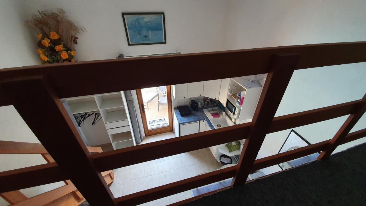 Studio-Mezzanine Dans Villa Cagnes-sur-Mer Zewnętrze zdjęcie